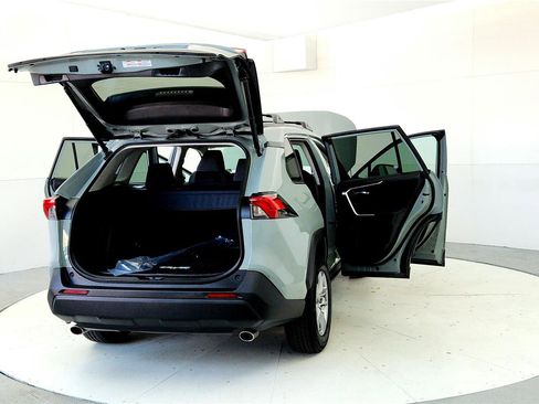 Certified 2023 Toyota RAV4 XLE w/ Convenience Package AWD/4WD image 11