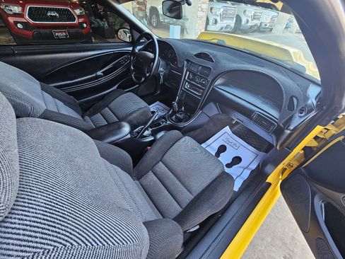 Used 1995 Ford Mustang GT image 12