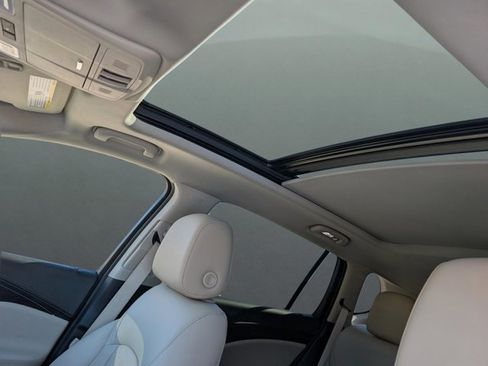 Used 2020 Buick Envision Essence w/ Experience Buick Package image 18