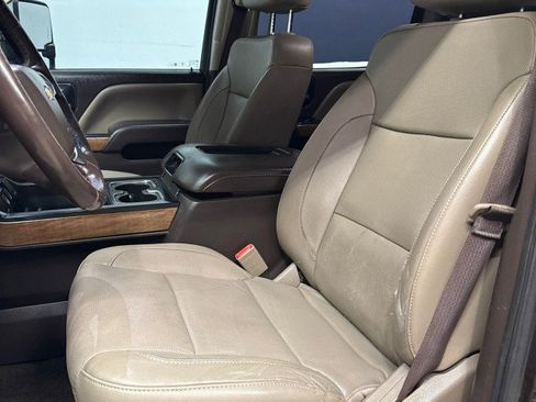 Used 2018 Chevrolet Silverado 3500 LTZ w/ Duramax Plus Package image 31