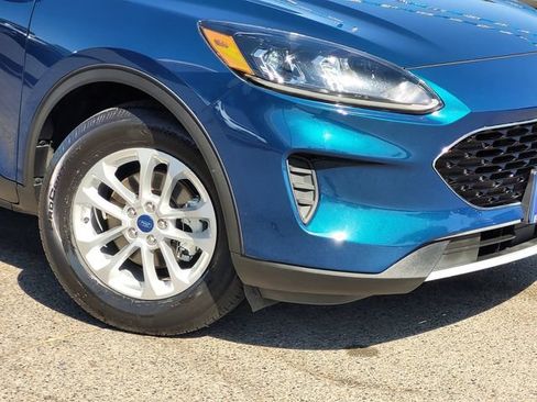 Certified 2020 Ford Escape SE FWD image 6
