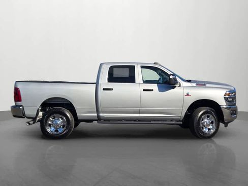 New 2026 RAM 2500 Tradesman AWD/4WD image 7