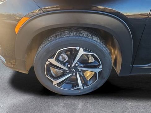 Used 2023 Chevrolet TrailBlazer RS image 19