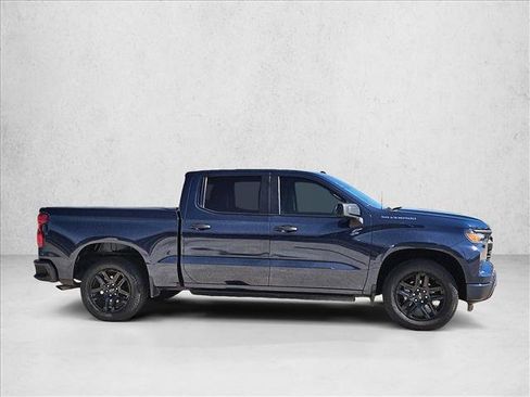 Used 2023 Chevrolet Silverado 1500 Custom RWD image 4