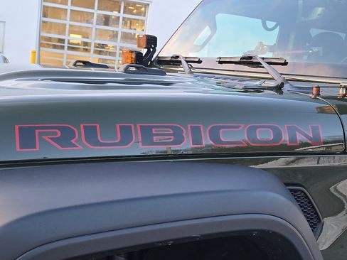 Used 2022 Jeep Gladiator Rubicon image 32