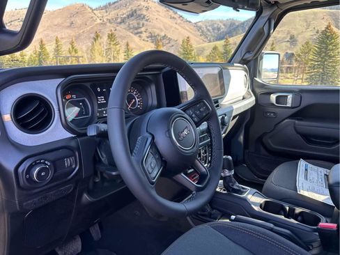 New 2026 Jeep Wrangler Unlimited Sport image 36