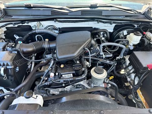Used 2022 Toyota Tacoma SR RWD image 27