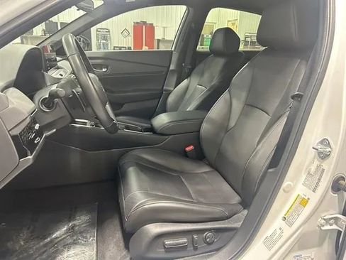 Used 2023 Honda Accord Sport image 11