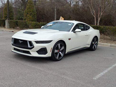 Certified 2025 Ford Mustang GT Premium w/ 60th Anniversary Package image 8