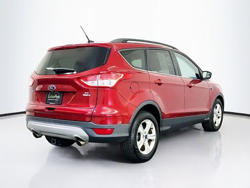 Used 2015 Ford Escape SE image 9