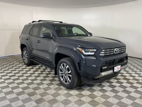 New 2026 Toyota 4Runner Limited AWD/4WD image 10