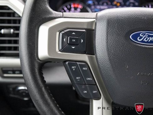 Used 2019 Ford F250 Lariat w/ Lariat Value Package image 27