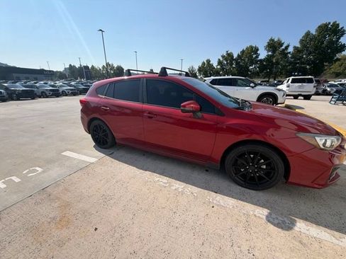 Used 2018 Subaru Impreza 2.0i Sport AWD/4WD image 11