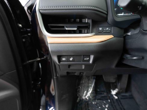 Used 2025 Toyota Grand Highlander Limited image 11