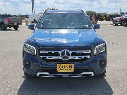 Used 2022 Mercedes-Benz GLB 250 image 8