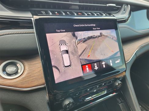 Used 2023 Jeep Grand Cherokee L Summit w/ Advanced Protech Group IV image 36