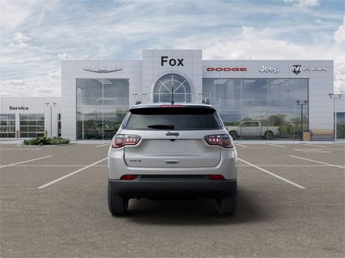 New 2026 Jeep Compass Limited image 7