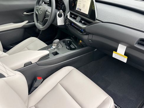 New 2025 Lexus UX 300h FWD image 26