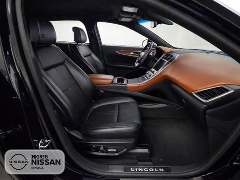 Used 2019 Lincoln Nautilus Black Label AWD/4WD image 11