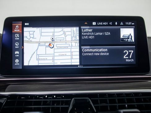 Used 2023 BMW 530i w/ Premium Package RWD image 28