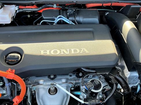 Used 2025 Honda CR-V Sport-L image 17