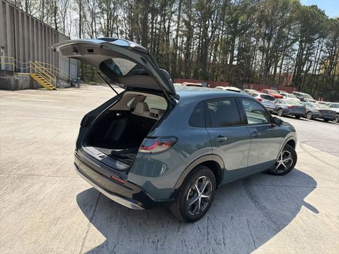 Used 2025 Honda HR-V EX-L image 12