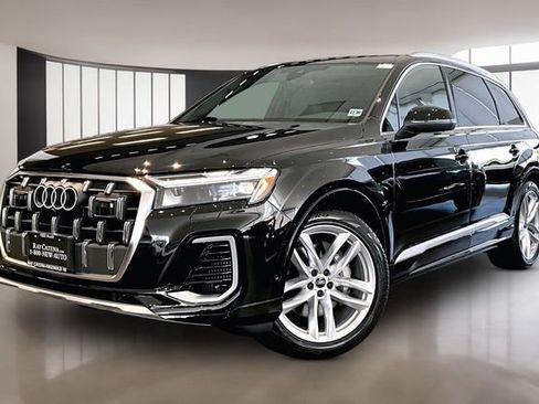 Used 2025 Audi Q7 3.0T Premium Plus w/ Premium Plus Package AWD/4WD image 3