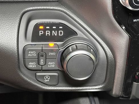 New 2026 RAM 1500 4x4 Crew Cab image 24