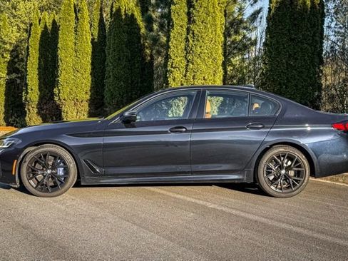 Used 2023 BMW 540i xDrive w/ M Sport Package AWD/4WD image 6