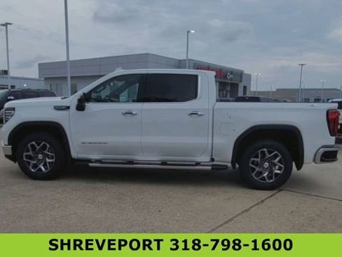 Used 2022 GMC Sierra 1500 SLT w/ SLT Convenience Package AWD/4WD image 6