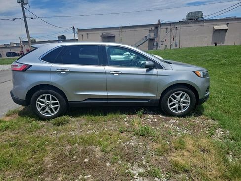 Used 2023 Ford Edge SEL AWD/4WD image 8