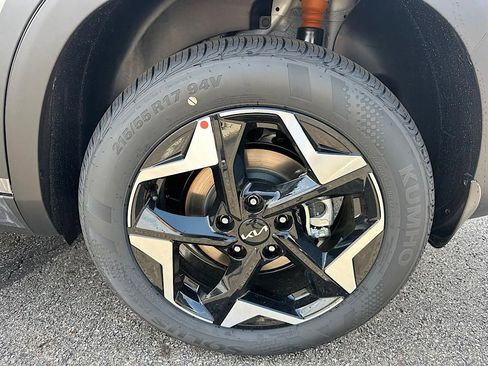 New 2025 Kia Seltos S image 26