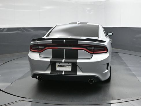 Used 2020 Dodge Charger Scat Pack w/ Plus Group RWD image 5