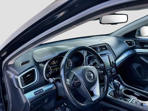 Used 2020 Nissan Maxima 3.5 SV w/ Floor Mat Group FWD image 9