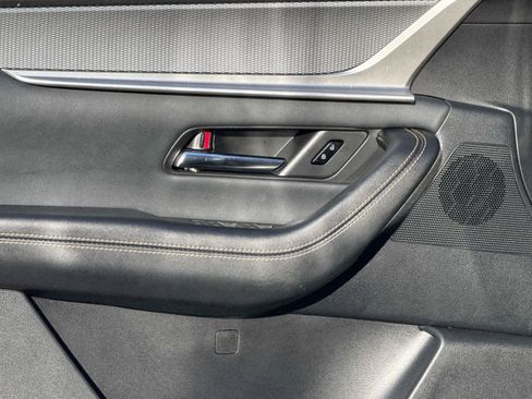 Certified 2025 MAZDA CX-90 3.3 Turbo w/ Preferred Package image 19