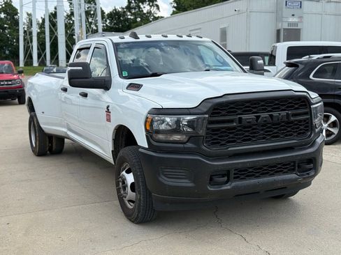 Used 2024 RAM 3500 Tradesman AWD/4WD image 4