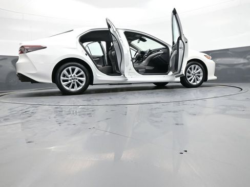 Certified 2023 Toyota Camry LE image 47