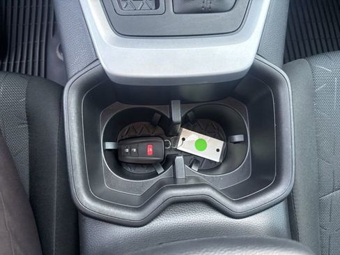 Used 2024 Toyota RAV4 XLE image 29