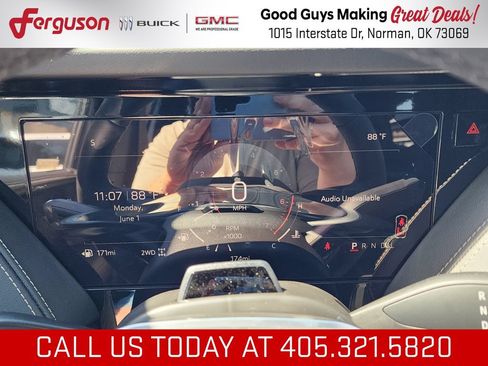 New 2026 GMC Yukon Elevation AWD/4WD image 25