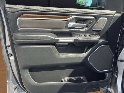 Used 2021 RAM 1500 Laramie AWD/4WD image 14