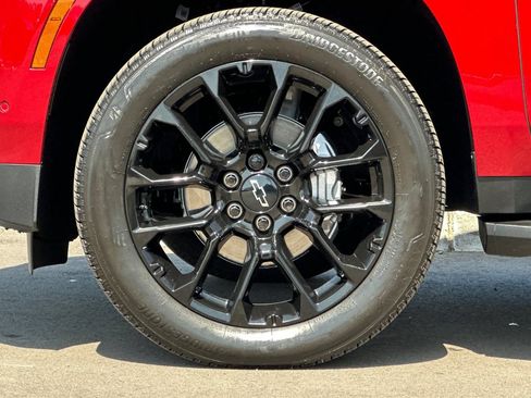 Used 2026 Chevrolet Tahoe LS w/ LPO, Dark Essentials Package RWD image 38