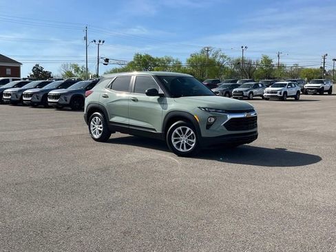 New 2026 Chevrolet TrailBlazer LS FWD image 2