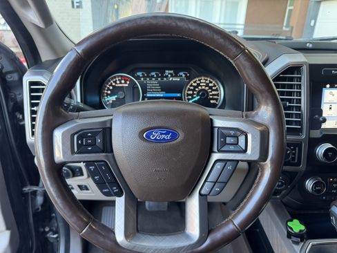 Used 2019 Ford F150 Limited image 27