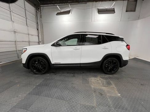 Used 2021 GMC Terrain SLT w/ Elevation Edition FWD image 4