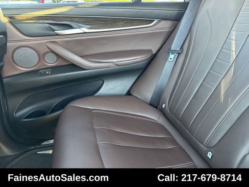 Used 2015 BMW X5 xDrive35d image 35