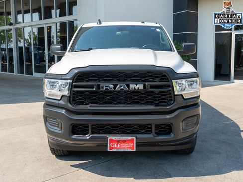 Used 2022 RAM 2500 Tradesman AWD/4WD image 2