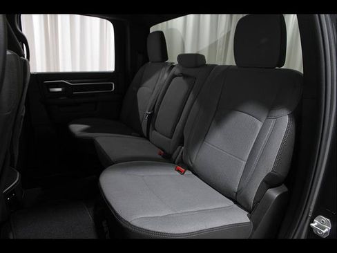 Used 2024 RAM 2500 Big Horn AWD/4WD image 17