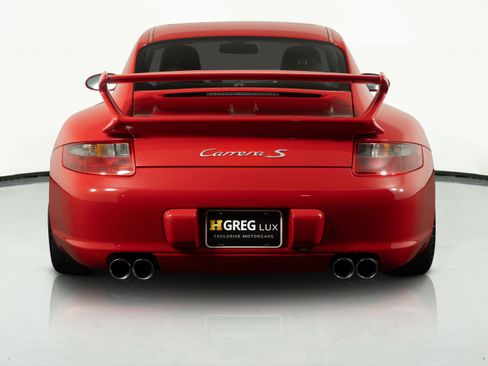 Used 2006 Porsche 911 Carrera S RWD image 9
