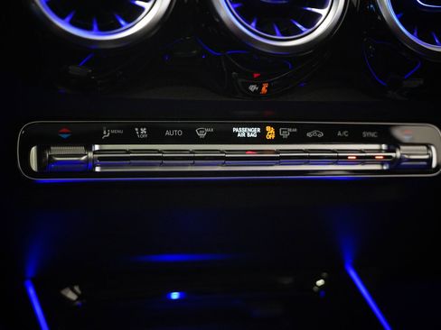 New 2026 Mercedes-Benz GLB 250 4MATIC image 27