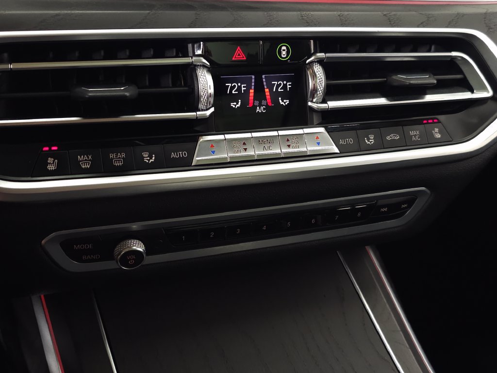 Used 2020 BMW X7 xDrive40i w/ Premium Package AWD/4WD image 40